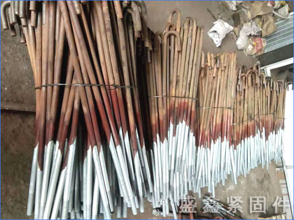 �ȶ�п�ؽ���˨